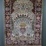Oriental carpet in colorful silk, twentieth century 190x122cm