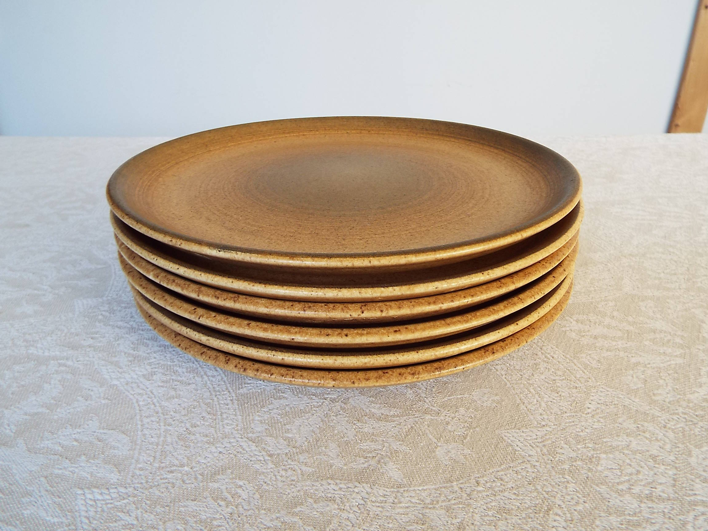 6 flat plates in Longchamp stoneware