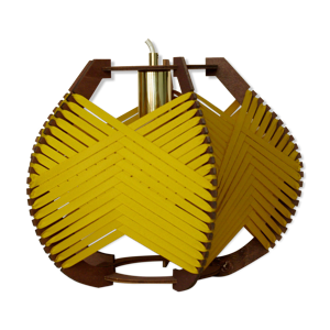 Lampe moutarde tissée - poser