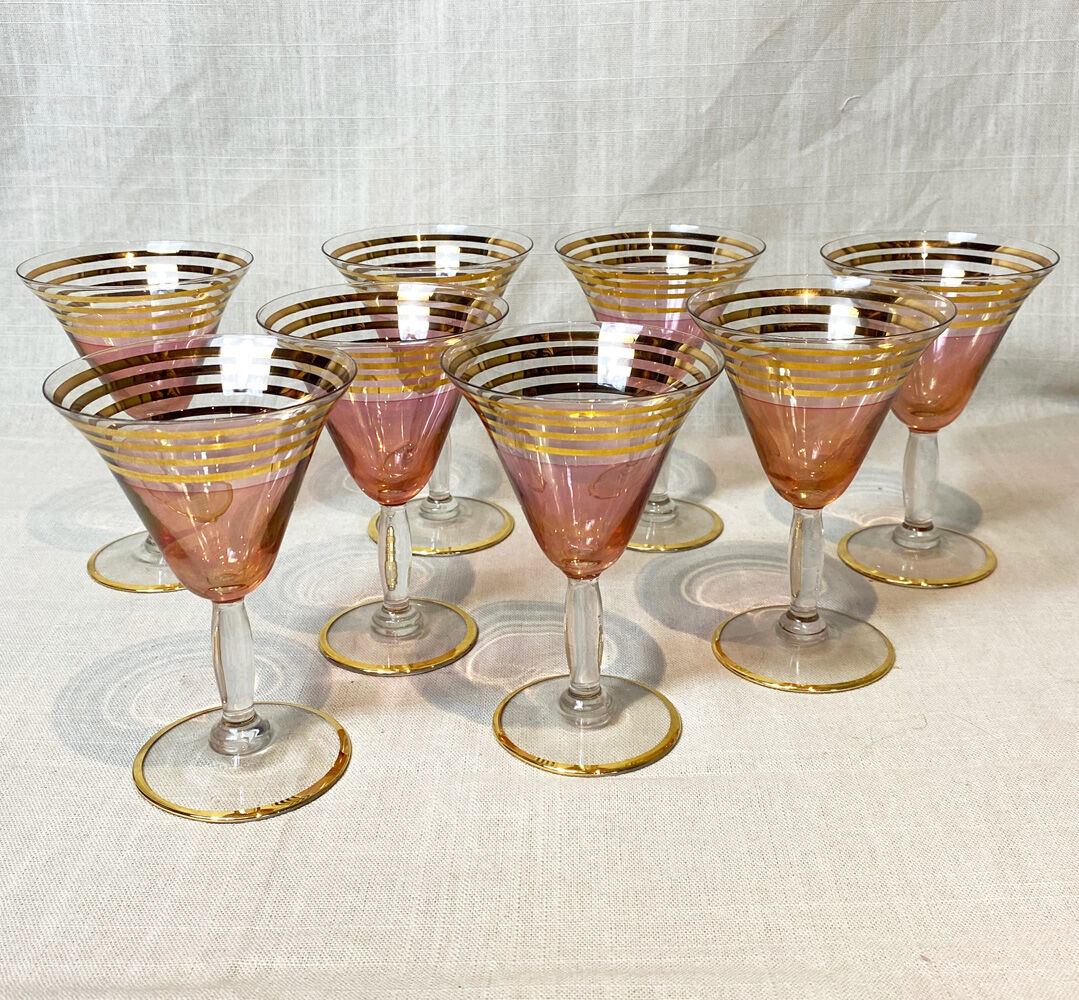 8 pink and gold champagen cups