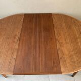 Danish teak dining table mse mobler, distributed by samcom