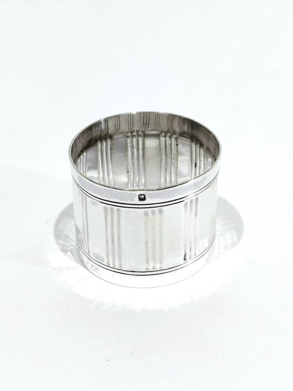 Rond de serviette en argent