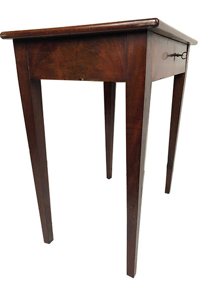Small mahogany veneer writing table