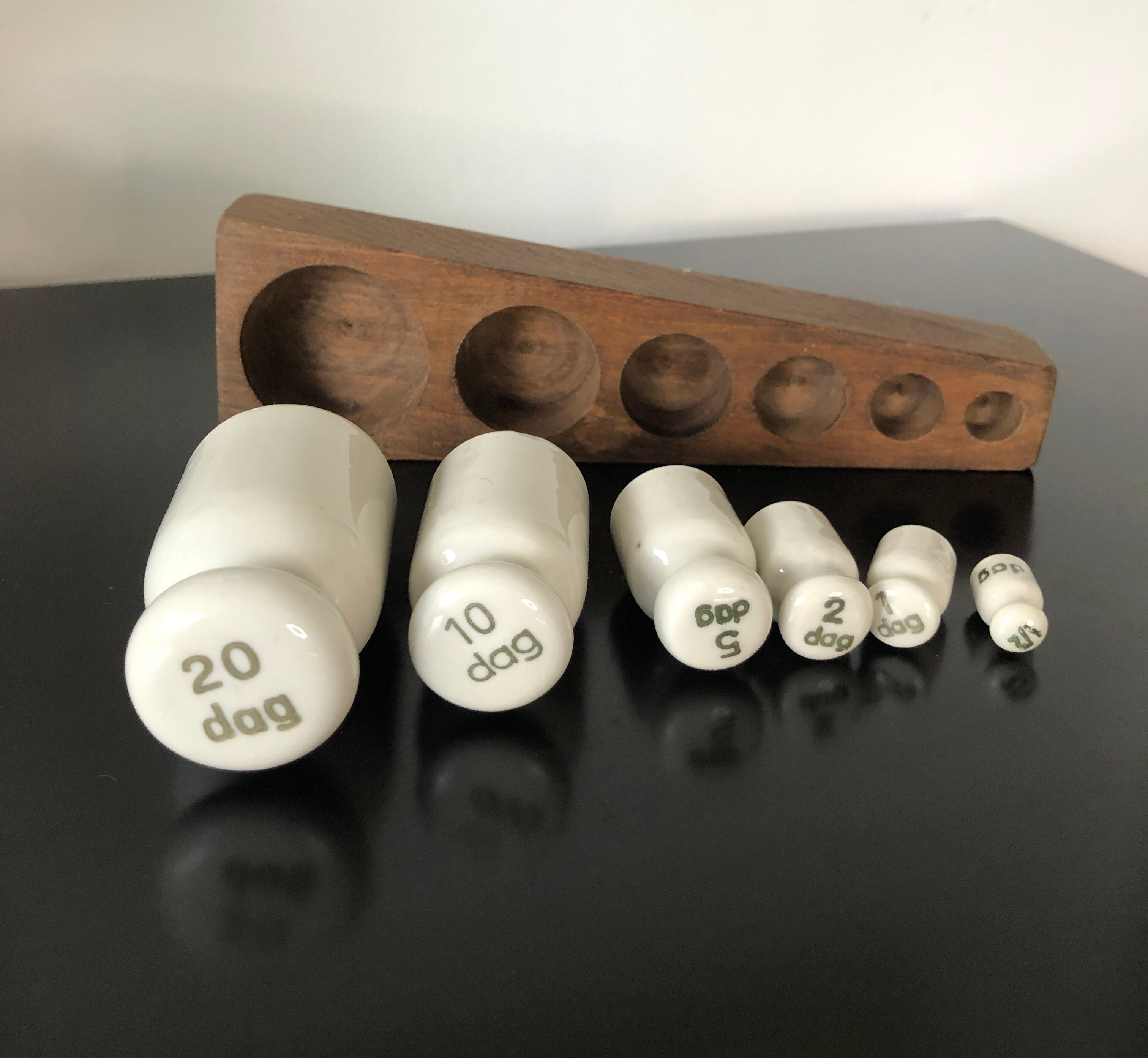 Antique porcelain weight series