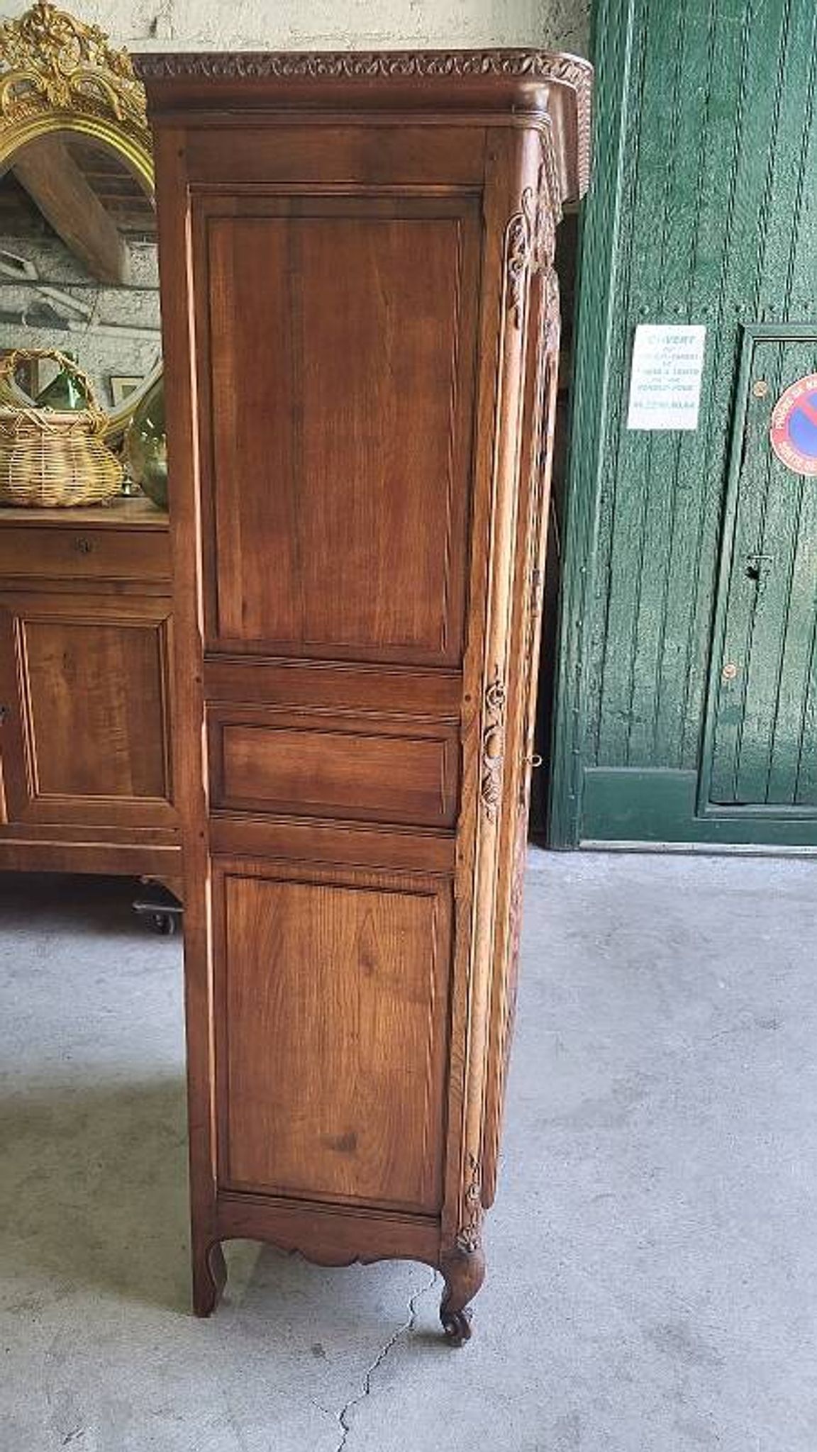 Vitrine style louis xv 1 porte en merisier