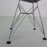 "DKR-2" Set of 4 Wire Chairs 'Bikini' by Eames for Herman Miller, 1960