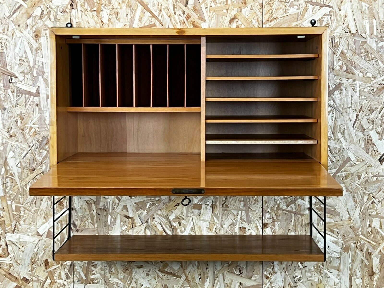 String shelf by Kajsa & Nils "Nisse" Strinning Sweden 60/70
