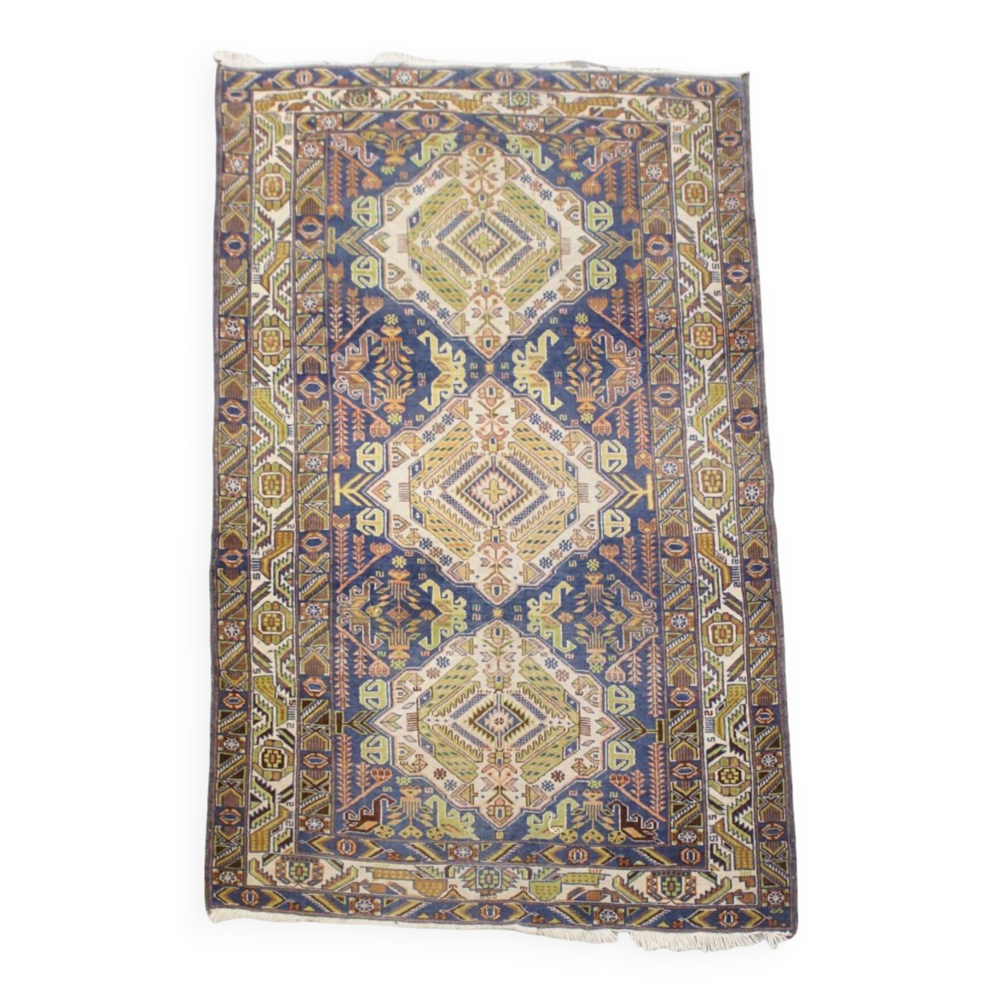 Hand-knotted rug with a pattern, 195 x 116 cm