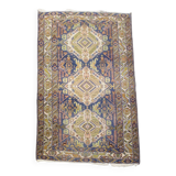 Hand-knotted rug with a pattern, 195 x 116 cm