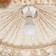 Suspension conique avec volant Emilia "fleurettes"