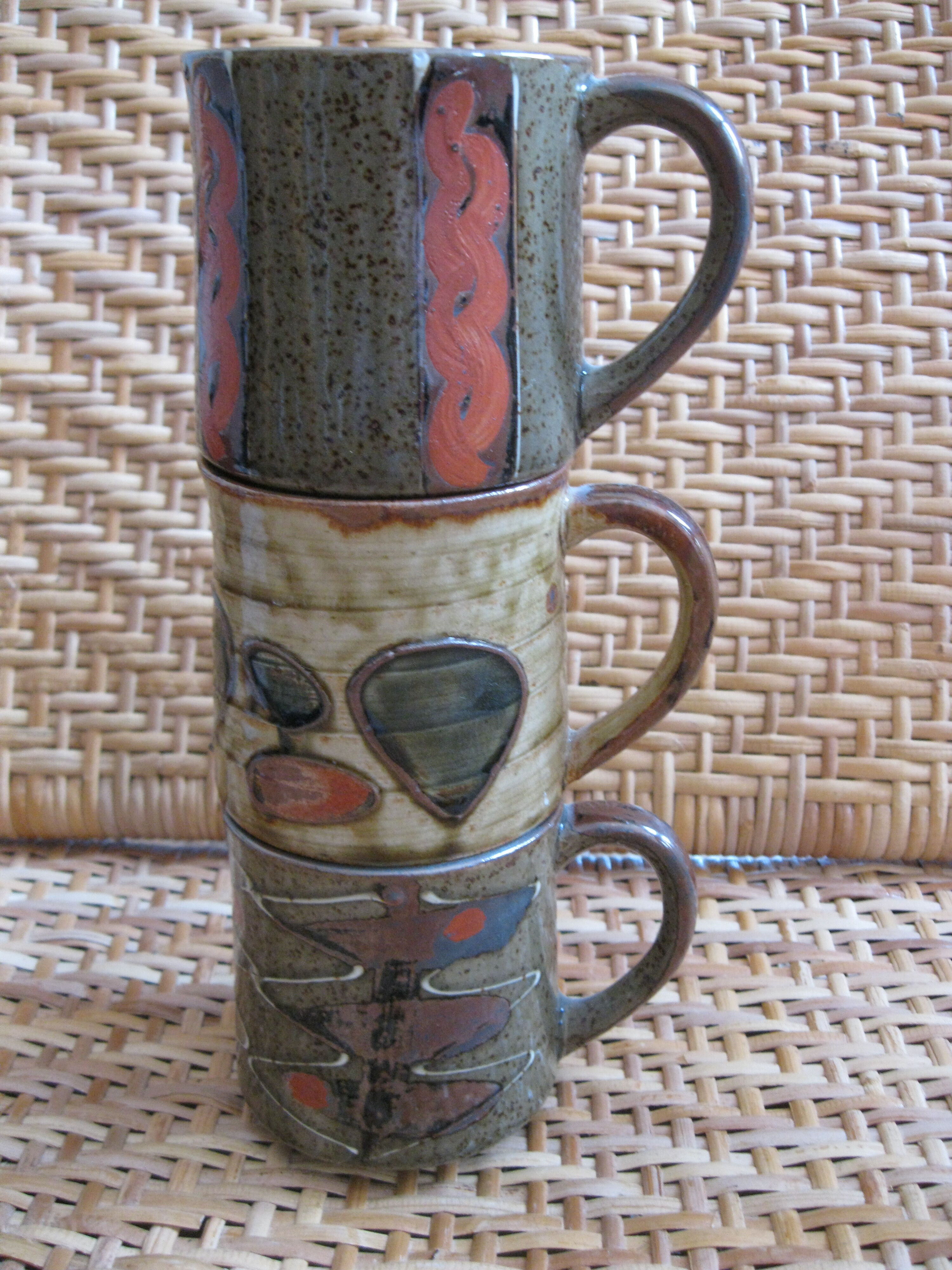 Ensemble de tasses vintage en grés