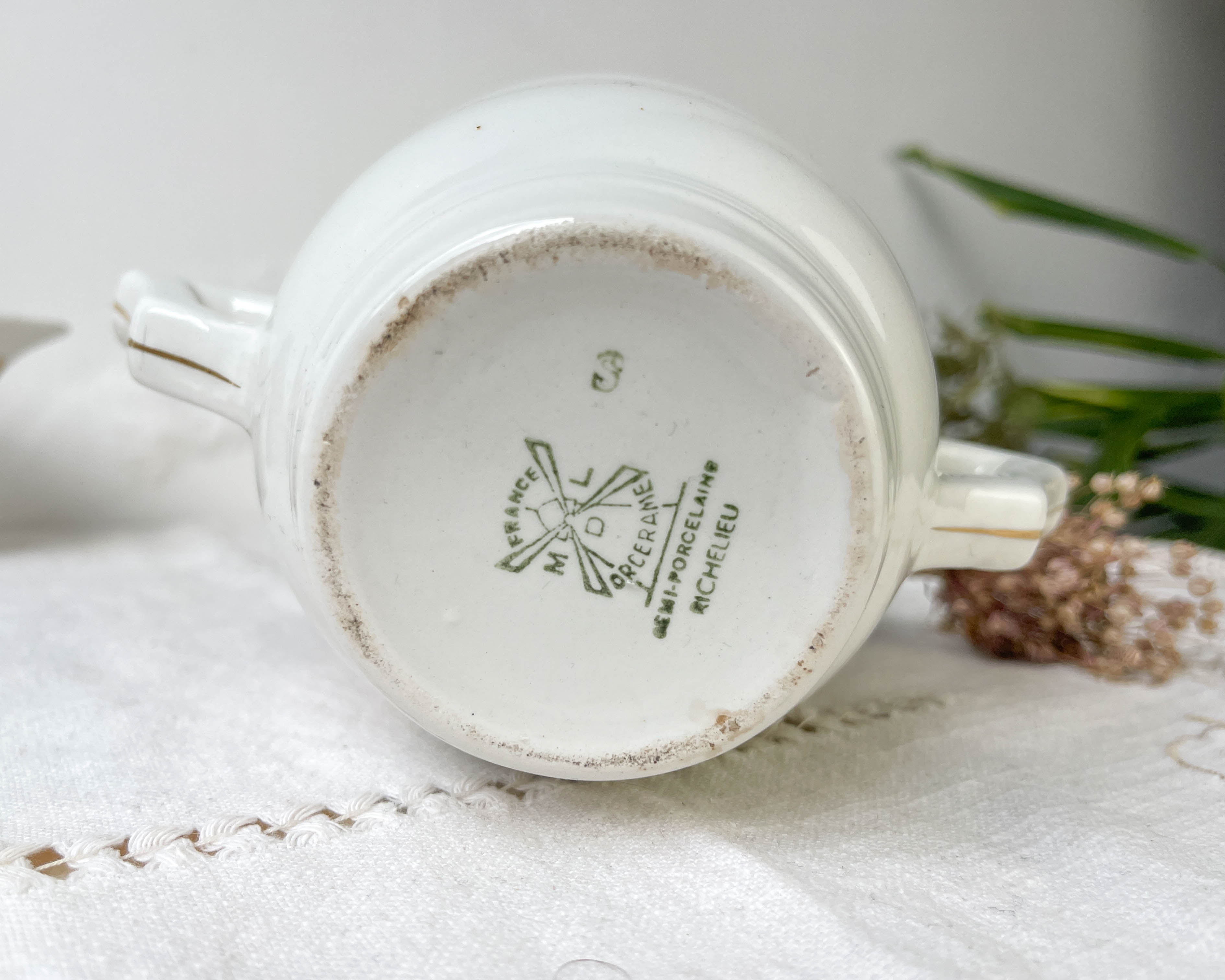 Vintage tea set in white porcelain with stripes, Moulin des Loups orcerame model "Richelieu"