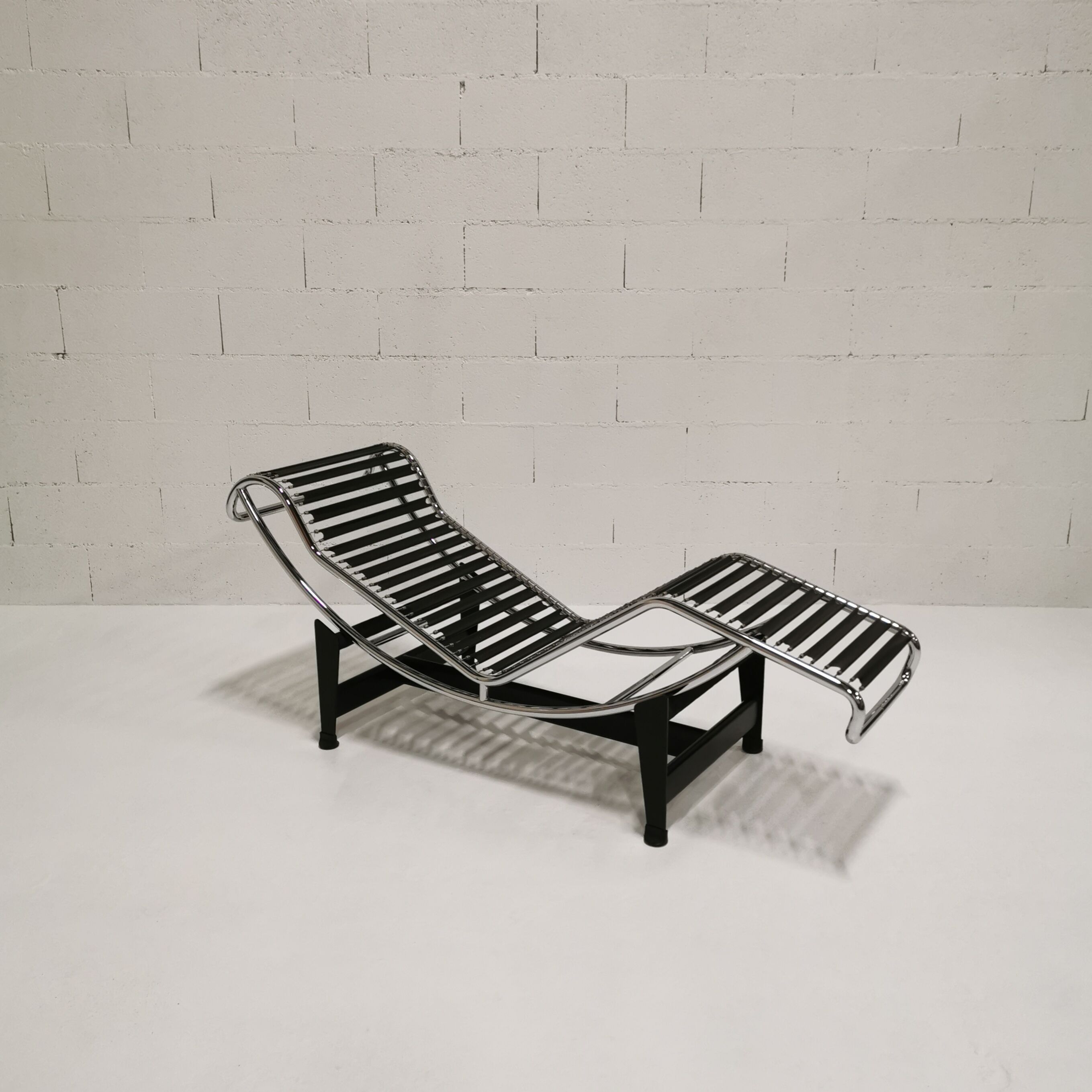 Chaise longue Cassina LC4, Perriand & Le Corbusier, 1965/70