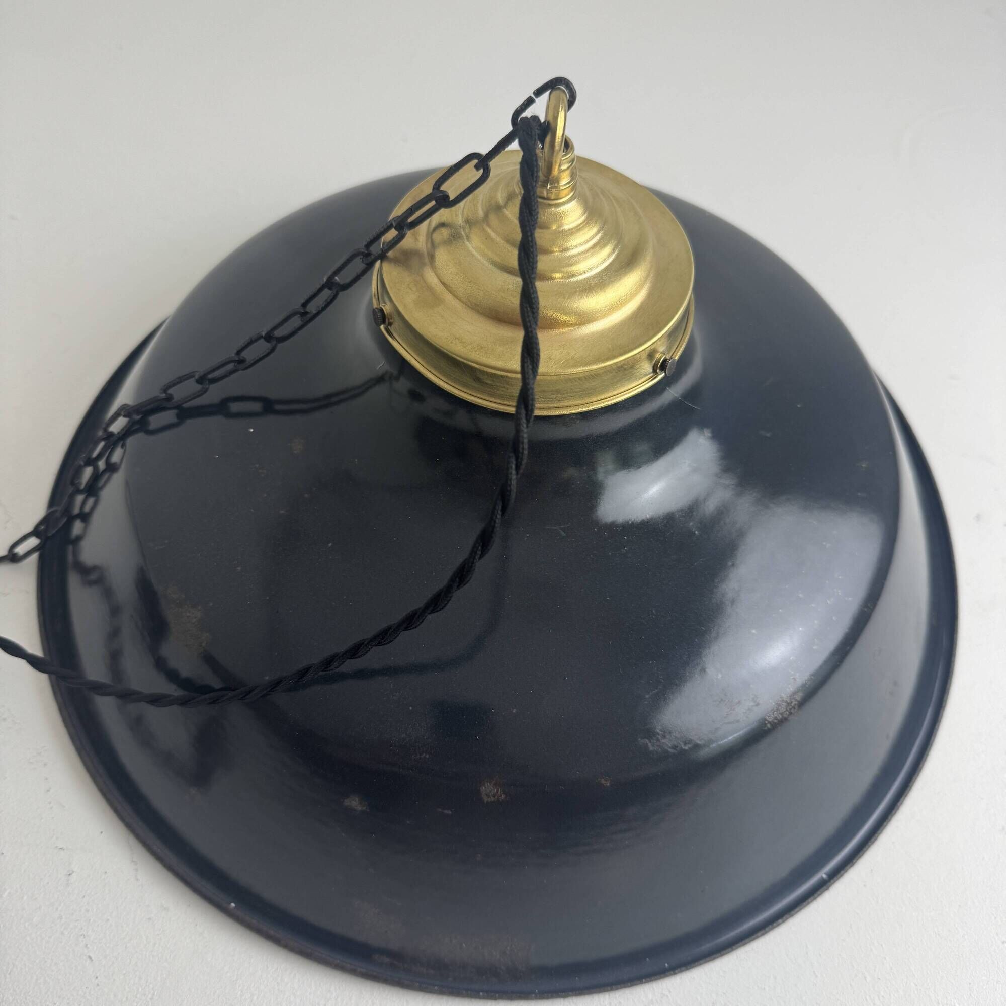 Old enamelled industrial workshop suspension 40 cm