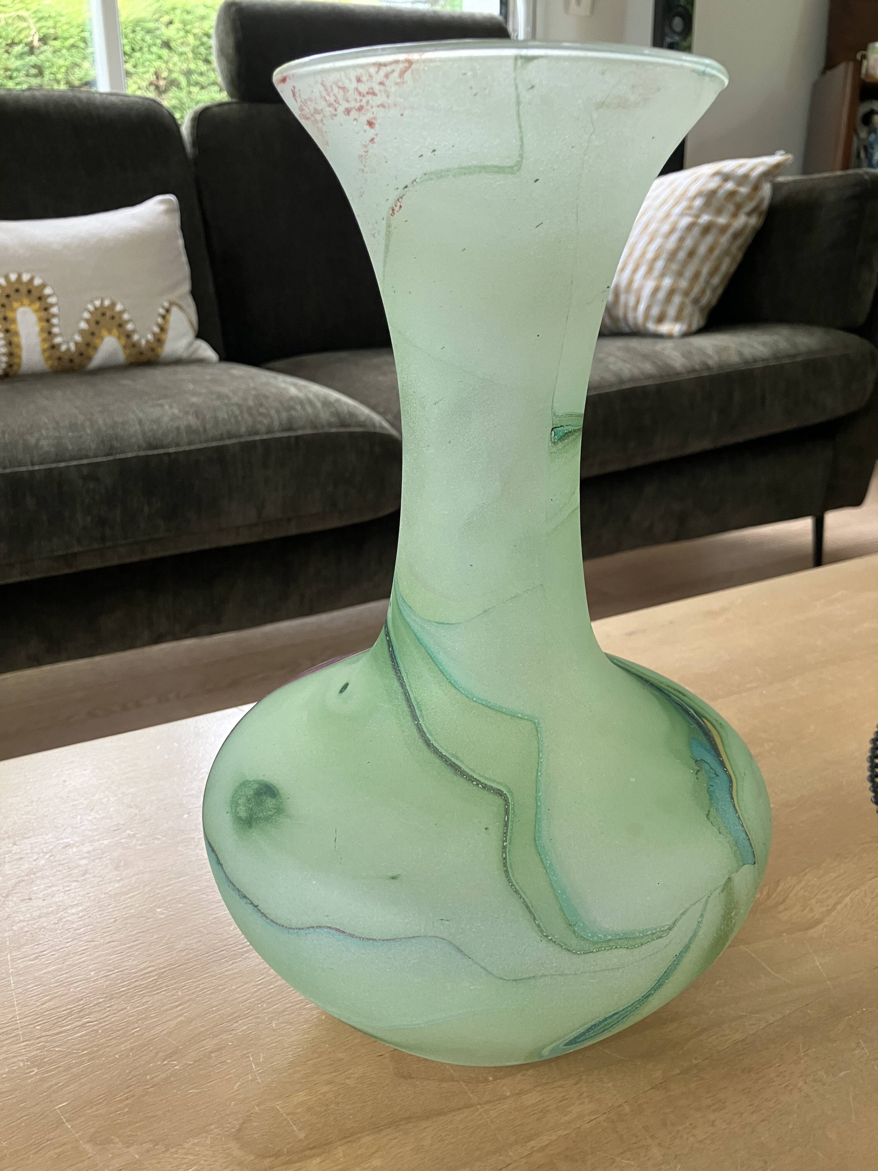 Vase collection "Les Opalines" by Jean Noël BOUILLET