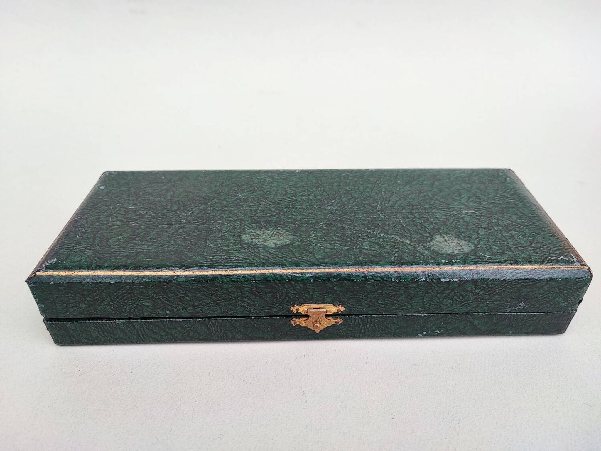 Cuillère à tamiser le sucre en argent et argent doré