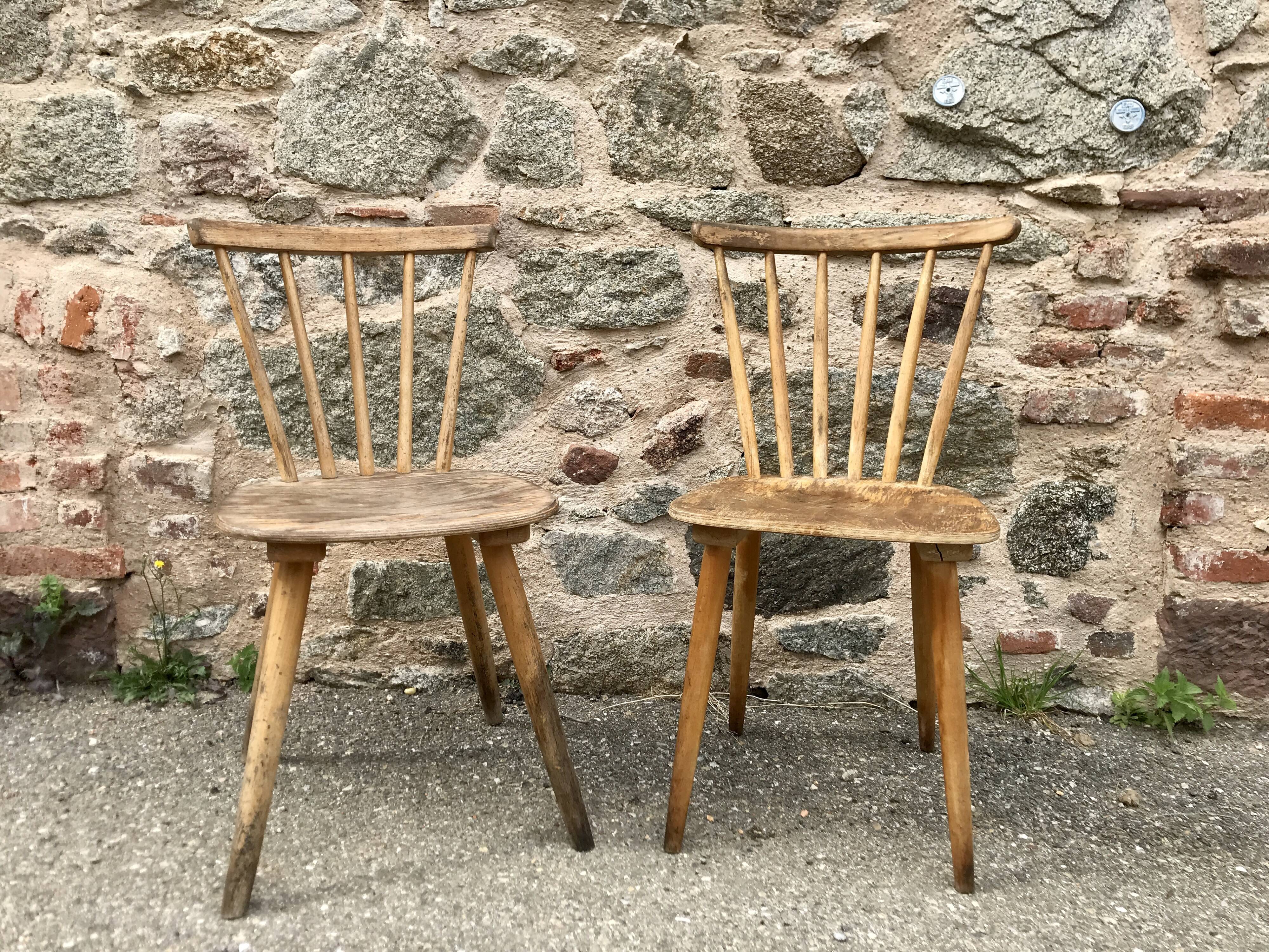 Pair of bistro chairs/Scandinavian beech bohemian - compass feet - vintage 1950 bentwood