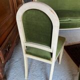 Art Deco living room patina