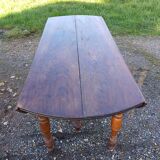 19th century walnut 6 leg table, opening