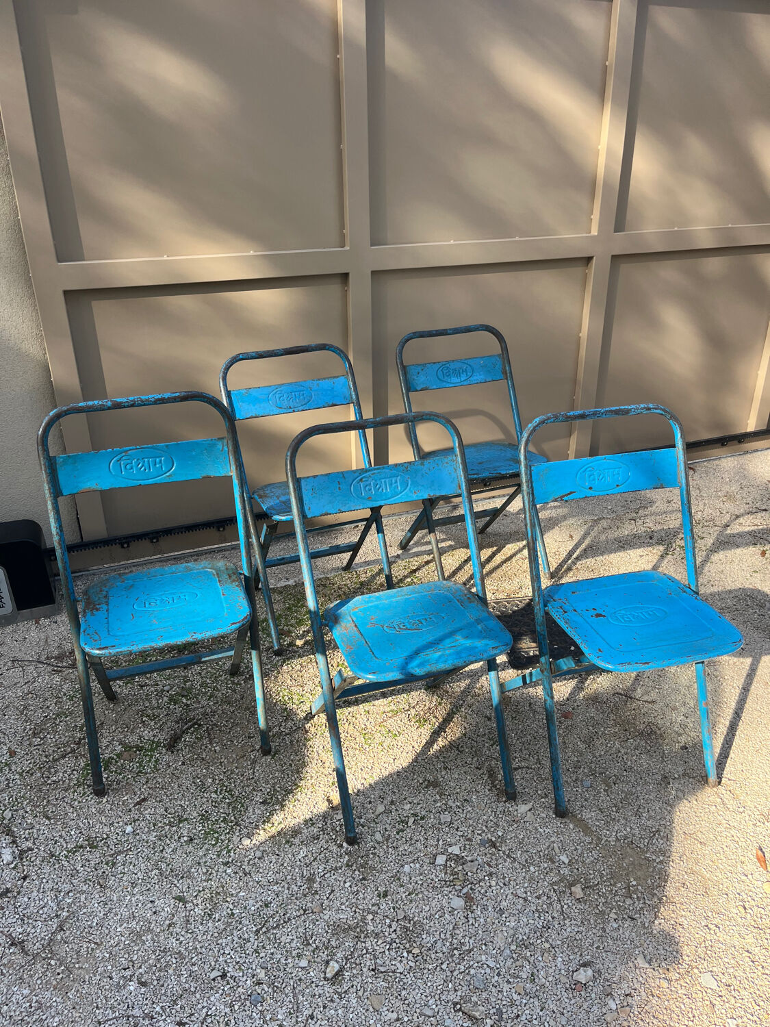 Chaise métalliques jardin et intérieur