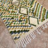 Petit tapis marocain Azilal, authentique tapis berbère vintage marocain