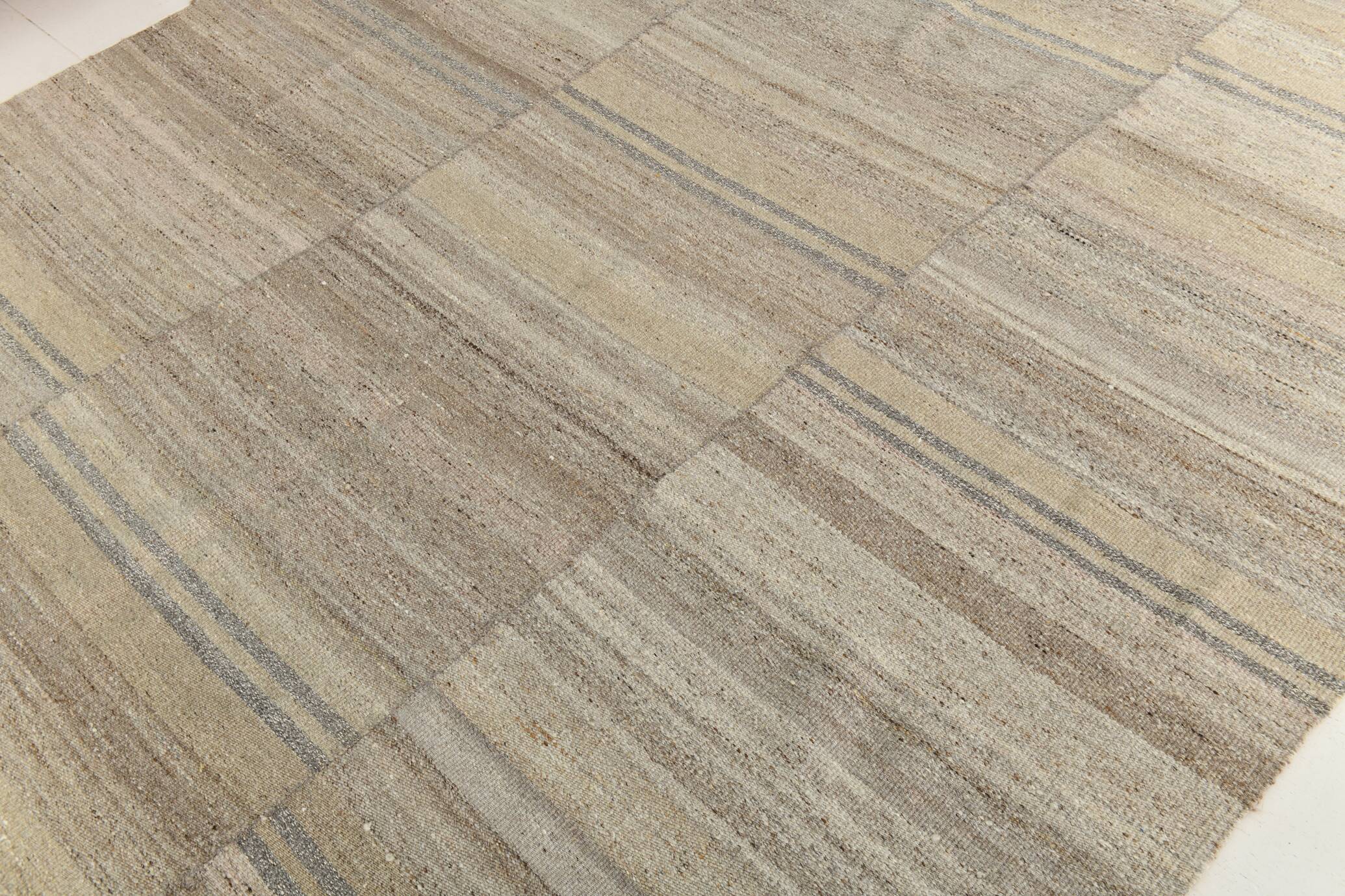 Brown & Cream Large Kilim Area Rug, 229x315Cm