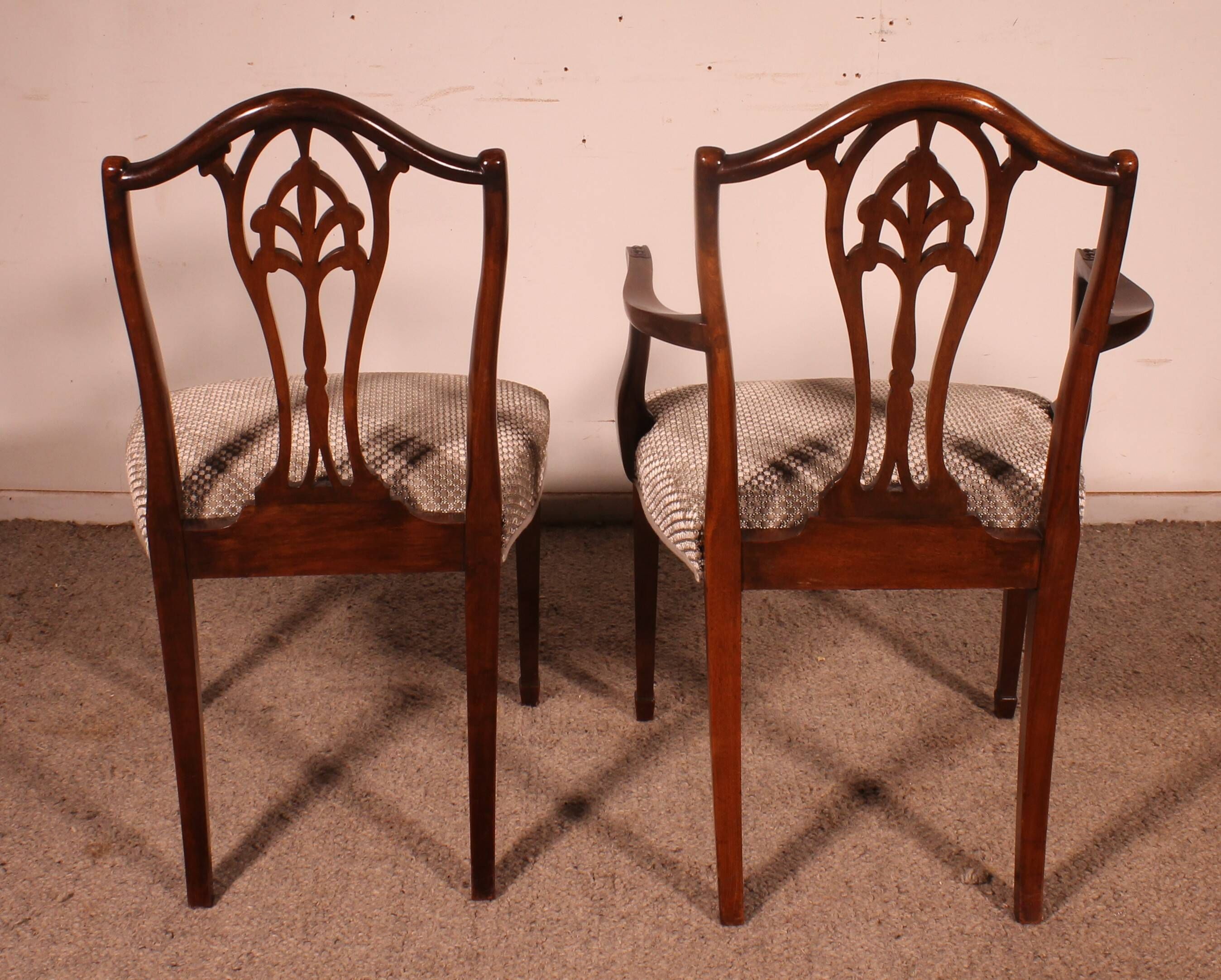 set of 6 chairs and two armchairs in mahogany from the 19th century