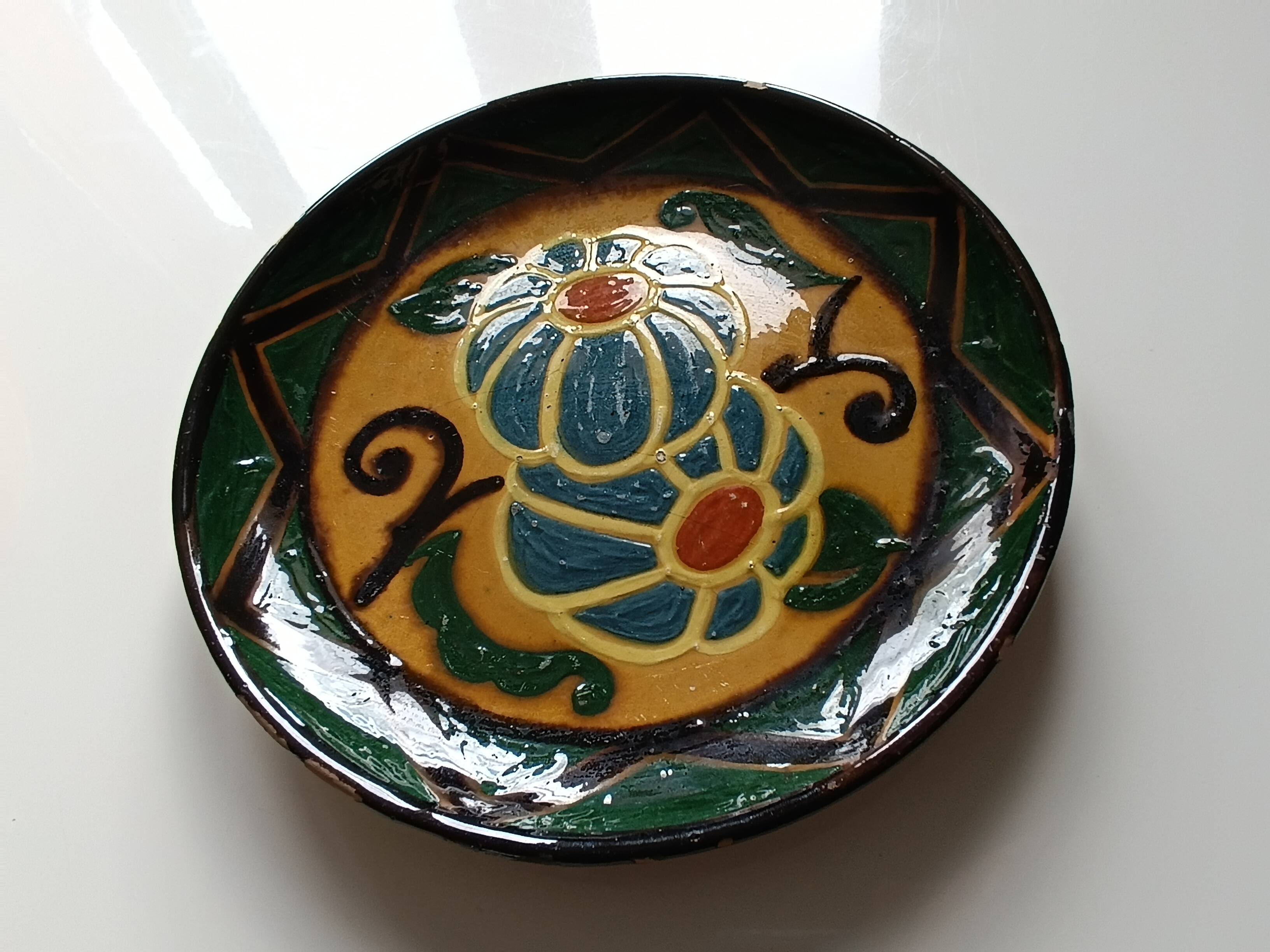 Set of 2 Ferney-Voltaire ceramic plates