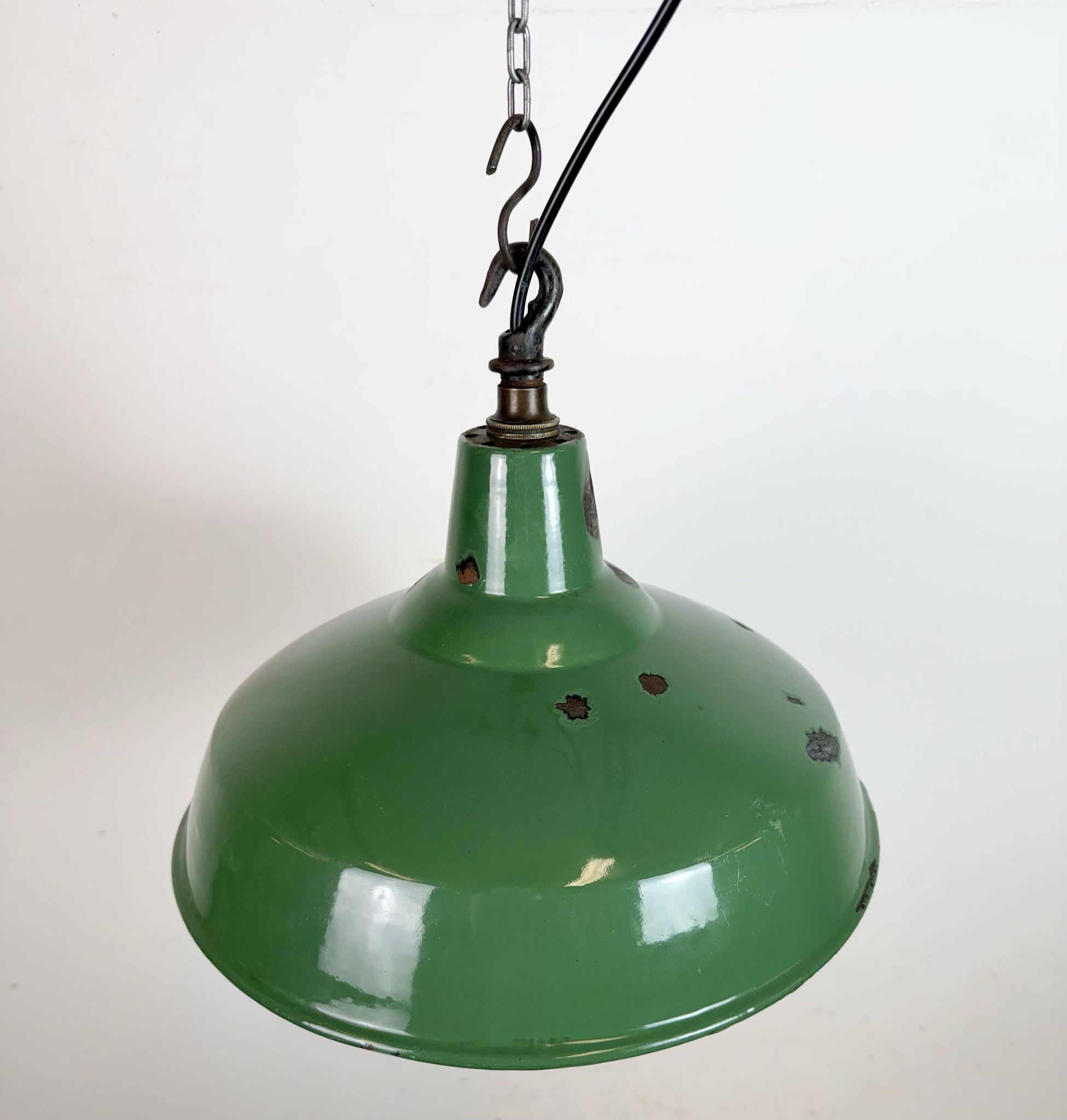 Industrial British Green Enamel Factory Pendant Lamp, 1960s