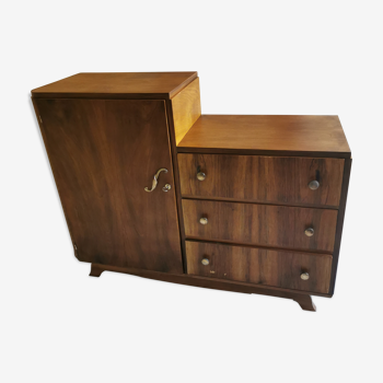 Asymetical chest of drawers