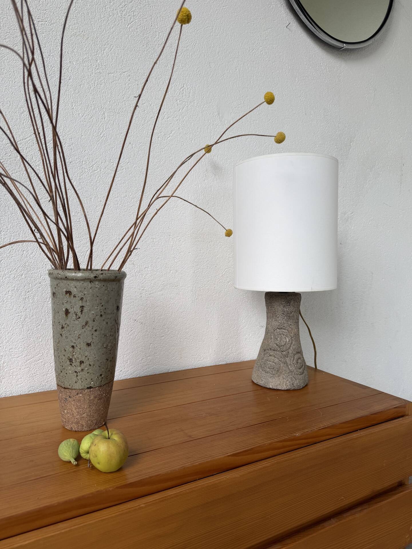 Lampe de bureau ou de table granit pierre sculptée 1970