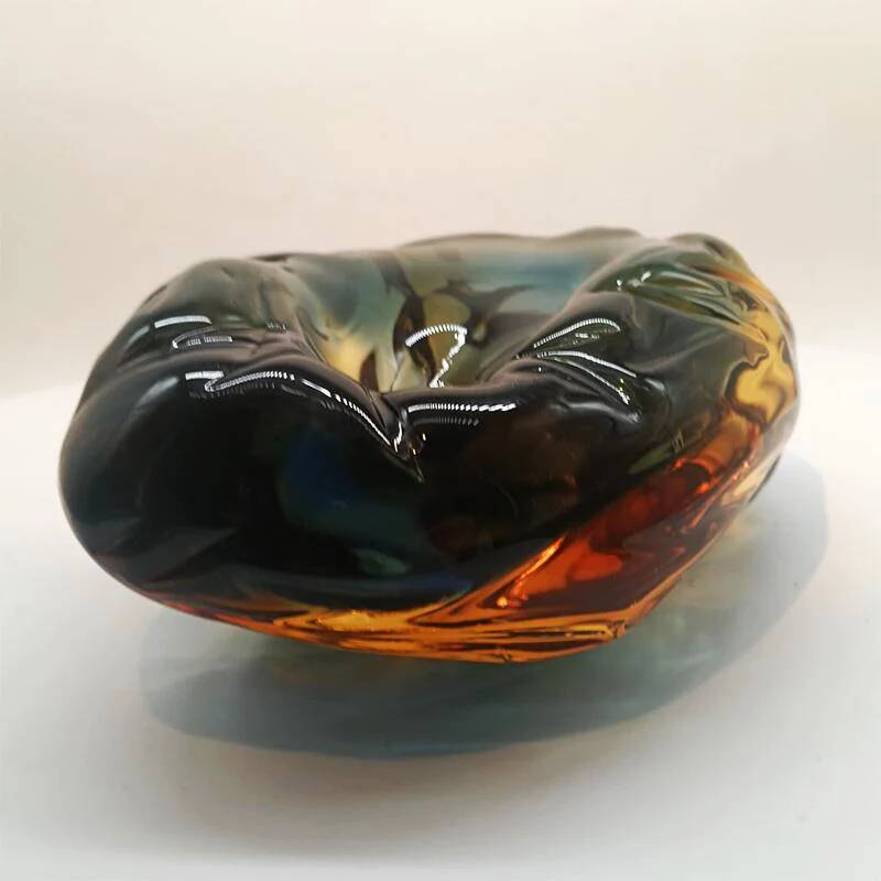 1950s large ashtray completely hand-blown and handcrafted in Murano glass, made in Italy - 18 cm
