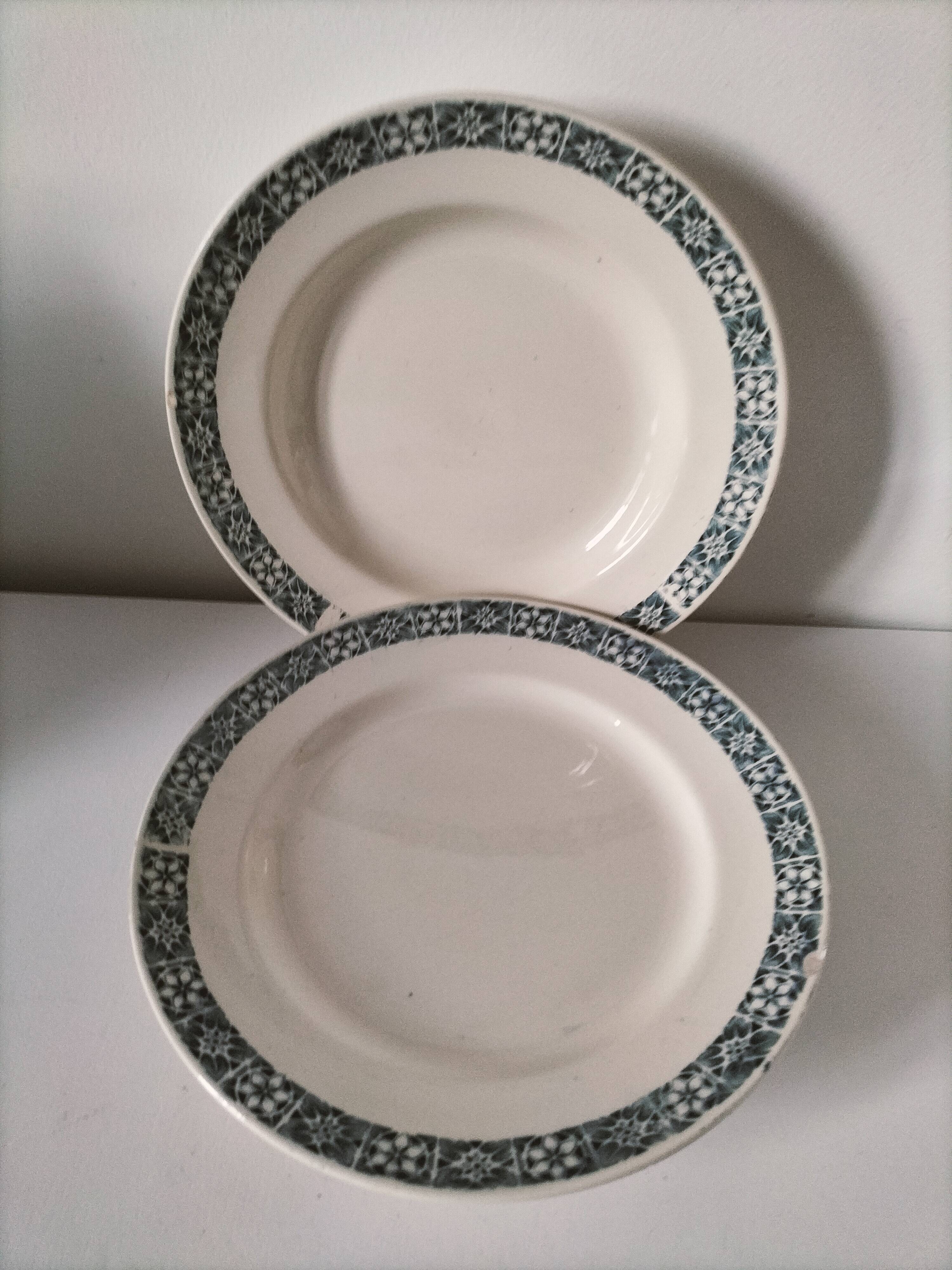 Trio of plates (2 soup plates, 1 dinner plate) Longchamp René, duck egg blue decoration
