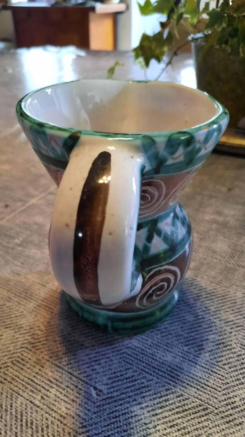 Pitcher Robert Picault