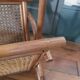 Porte-revues vintage en rotin et cannage – Années 60