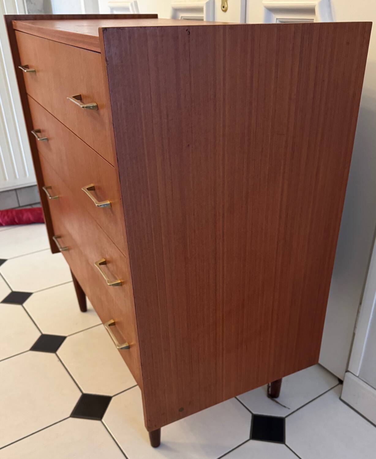 Vintage Scandinavian chest of drawers