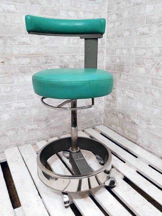 Vintage Industrial Swivel Chair • Siemens • 1975