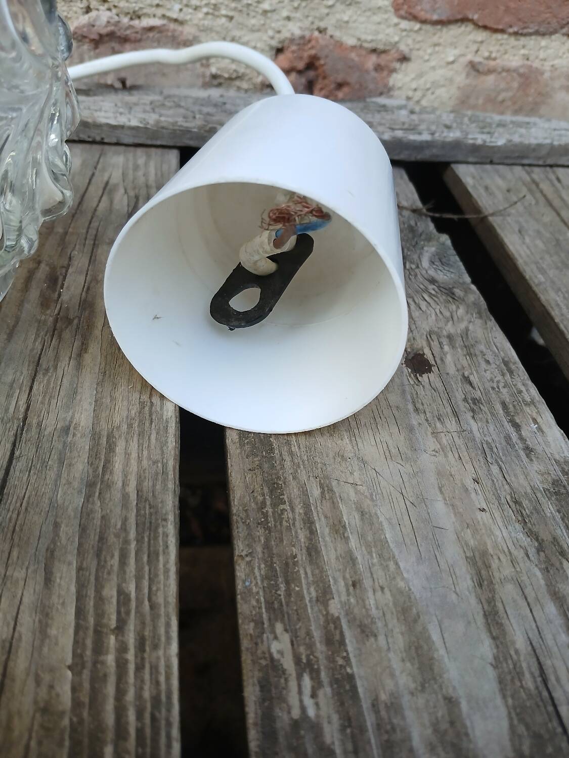 Vintage glass pendant/lamp