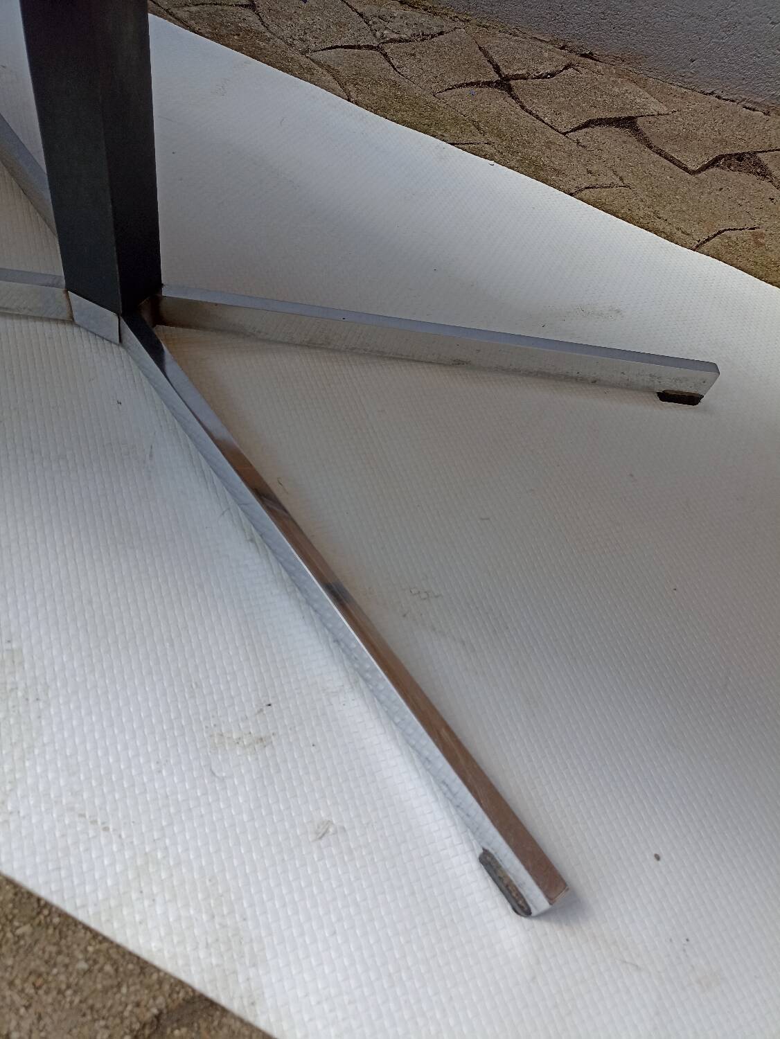 Adjustable vintage Scandinavian coffee table