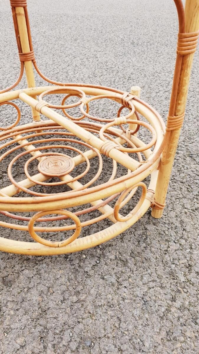 Vintage rattan mini-bar