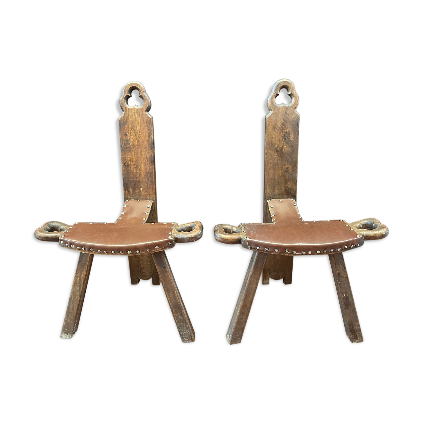 Pair of tripod chairs