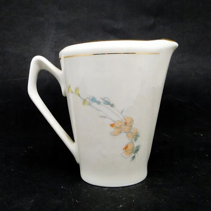 D2H Chodzież Milk Jug "Elżbieta"