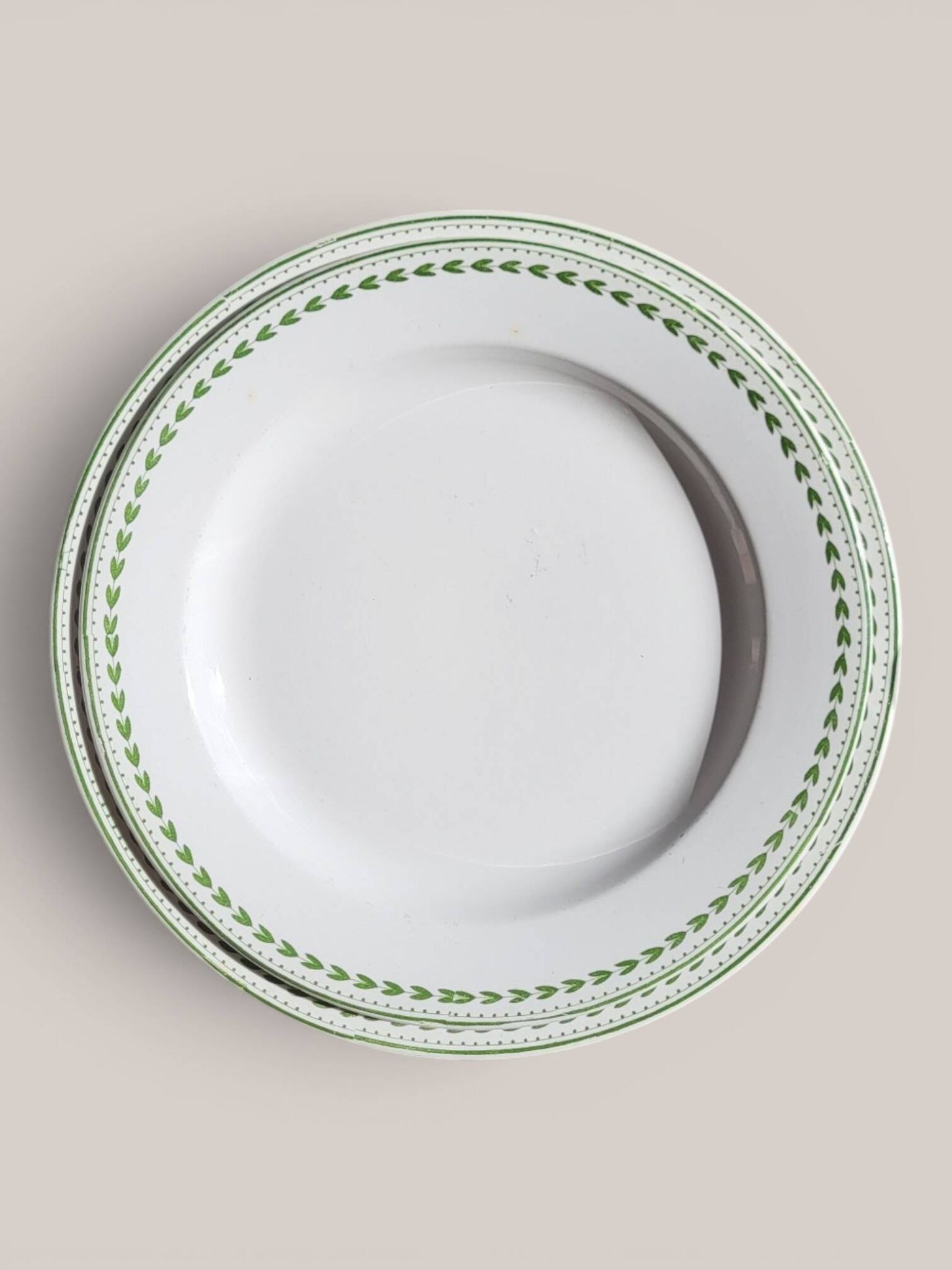3 plats semi creux en faïence Boch Frères Kéramis
