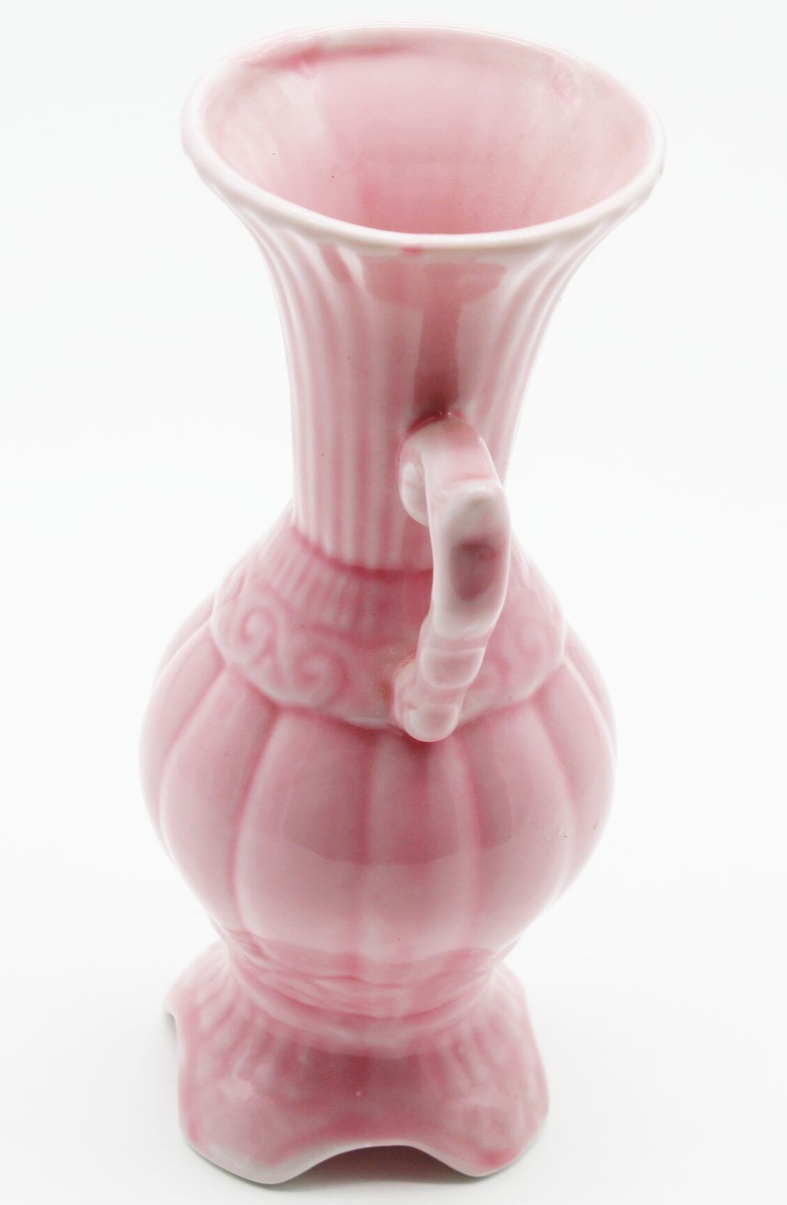 Small pink vase in vintage ceramic