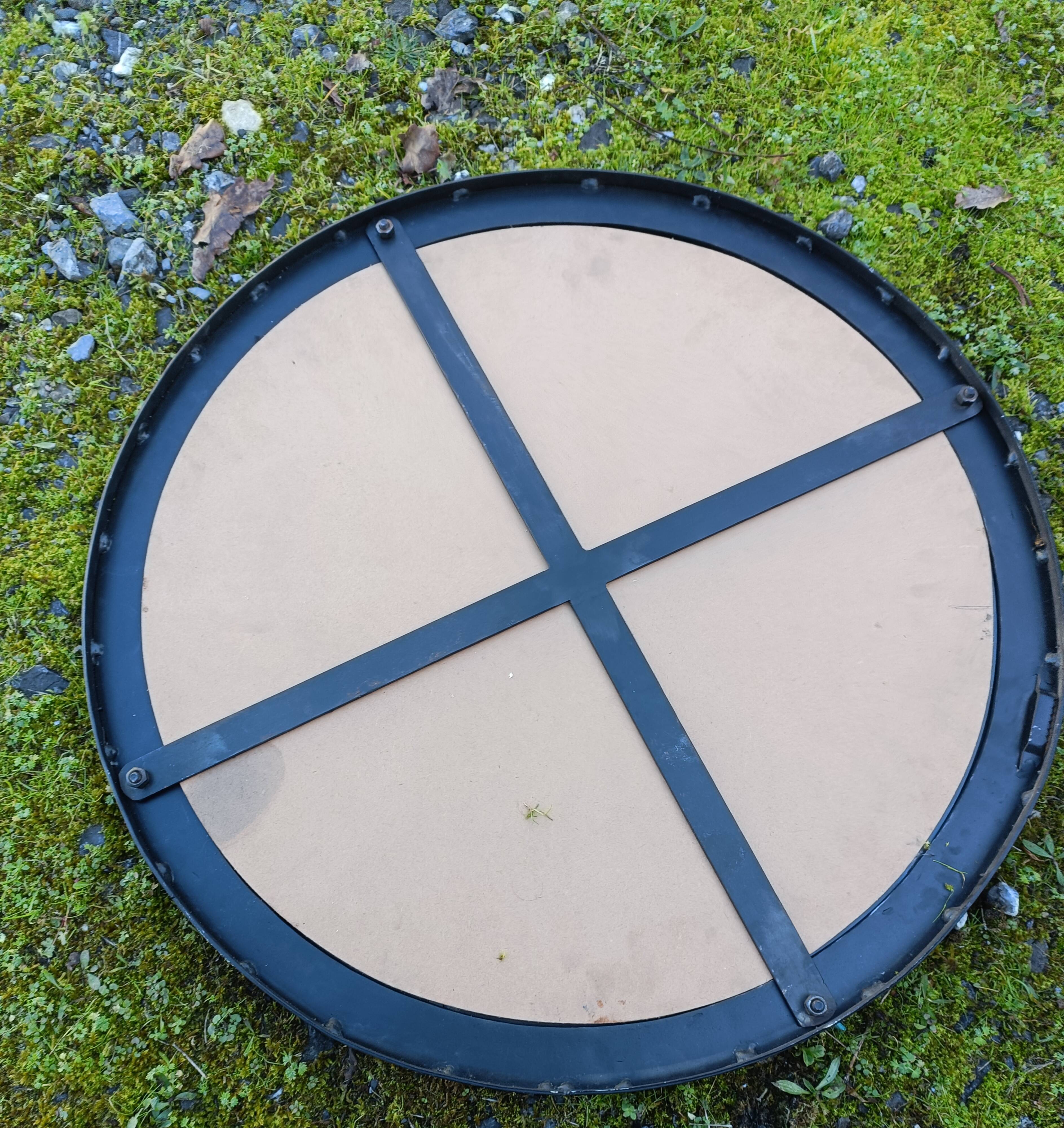 Industrial round mirror