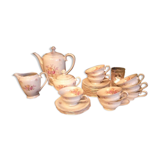 Bavarian porcelain coffee service party (Saxony) with floral and gold decoration