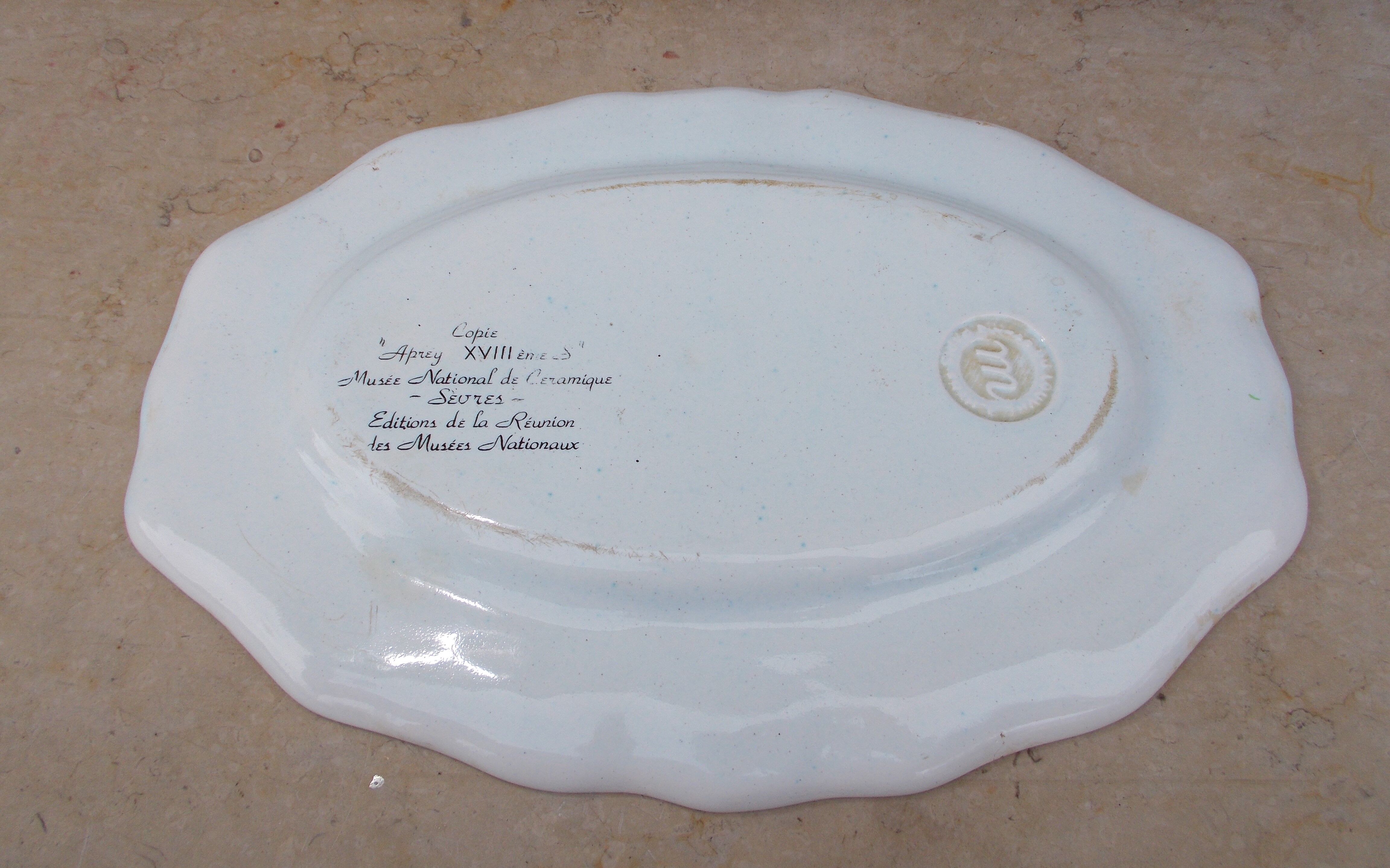 Plat faience Aprey Copie Musée National de Sèvres
