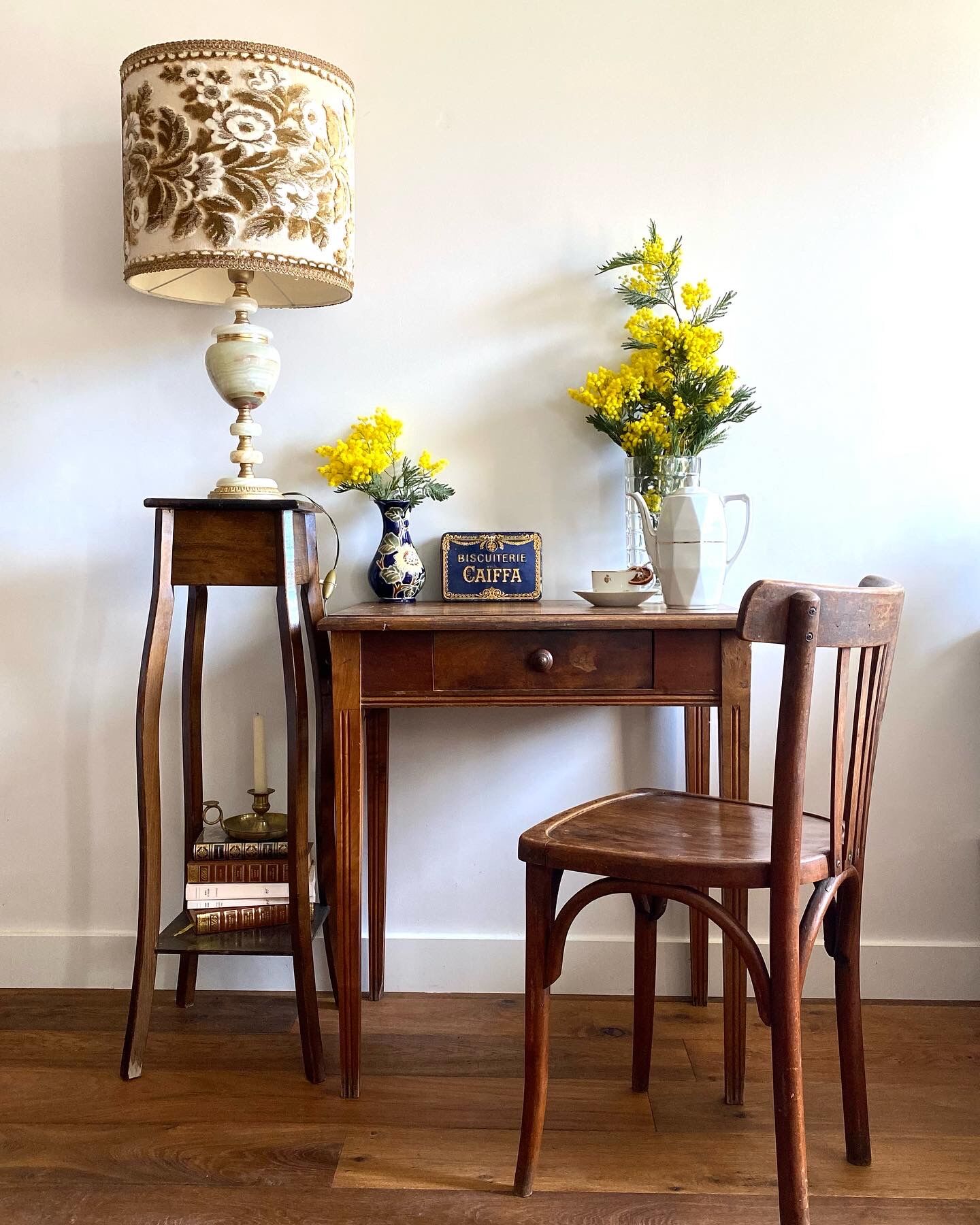 Old year 50 wooden desk