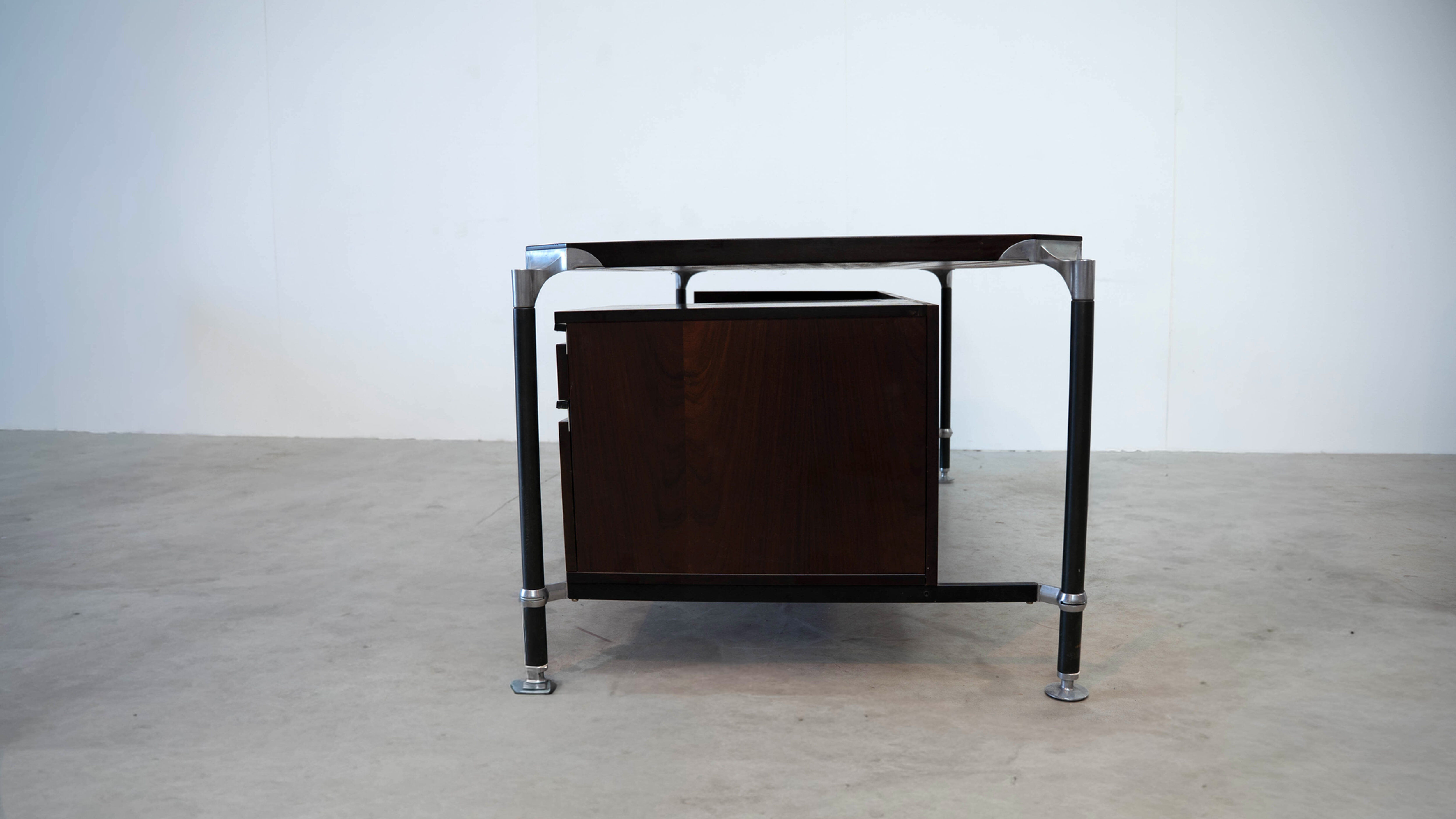 Italian desk by Ico Parisi for Mim