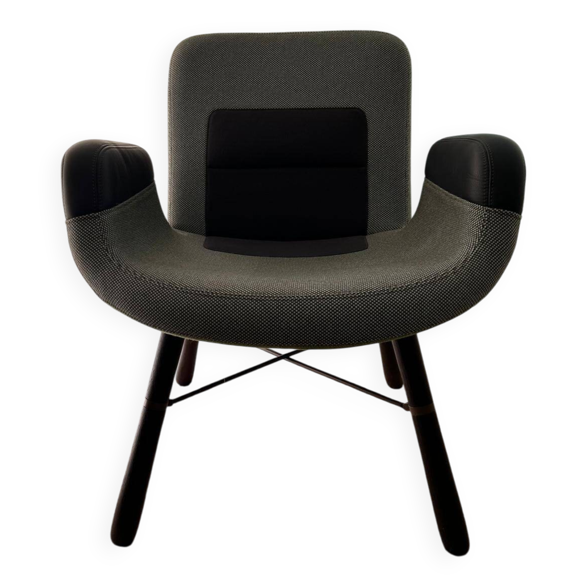 East River armchair